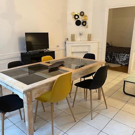 Joli Appartement Centre Nevers Eksteriør bilde