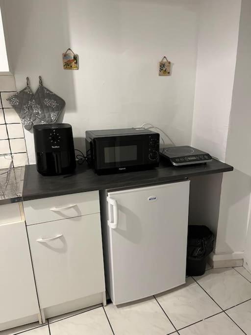 Joli Appartement Centre Nevers Eksteriør bilde